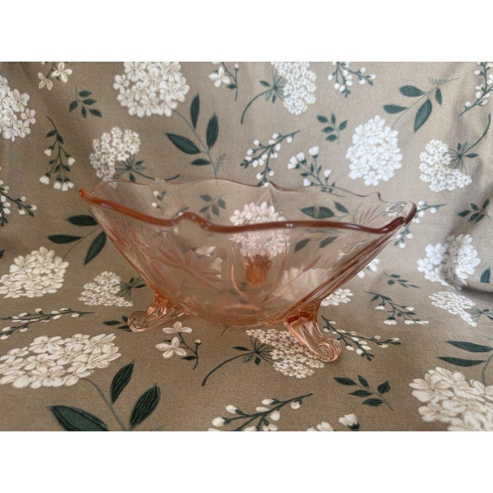 Antique Pink Depression Footed Glass Bowl, Scalloped Edges, Etched Leaf (1930s)
